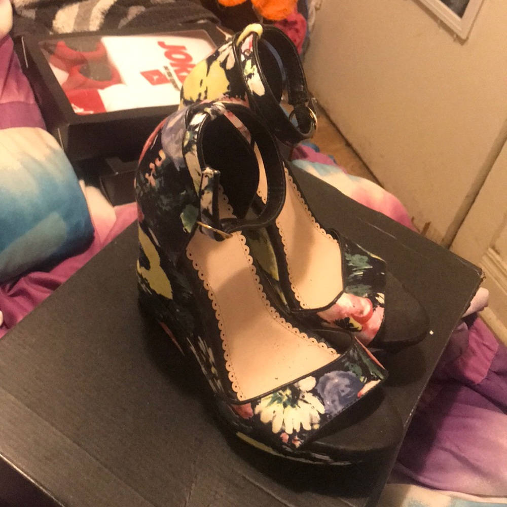 Floral 5 inch wedges w/ ankle strap